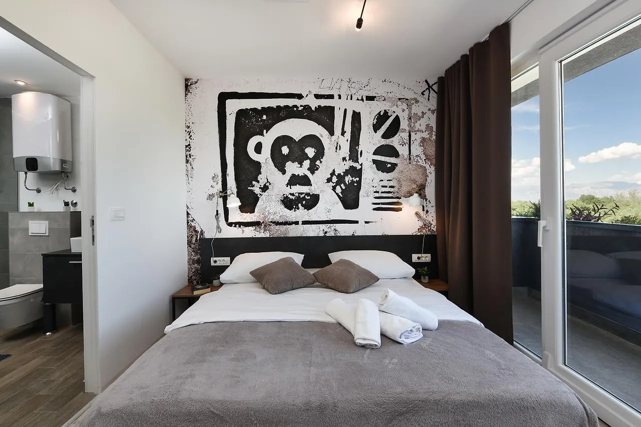 Villa Mendula Nin Holiday park
